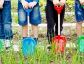 У одного из родителей есть право сохранить налоговую льготу за работающего на летних каникулах школьника