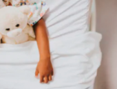 Пособие по уходу за тяжело больным ребенком планируется выплачивать дольше