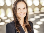 Ингрида Рейнфелде, присяжный адвокат, БПА "KPMG",  Илзе Берга, директор департамента услуг налоговых консультаций