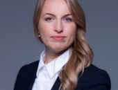 Инита Апшениеце