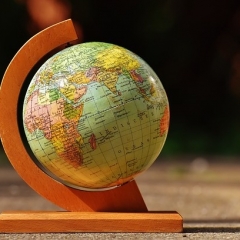 Ceļojumu aģentūrām PVN jāmaksā avansa saņemšanas brīdī