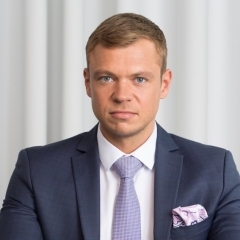 Придется публиковать зарплаты членов правления и совета котируемых на бирже компаний